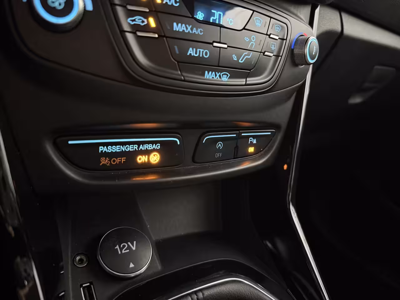 Ford B-Max 1.0 EcoBoost Titanium - Camera / Navi / Bluetooth