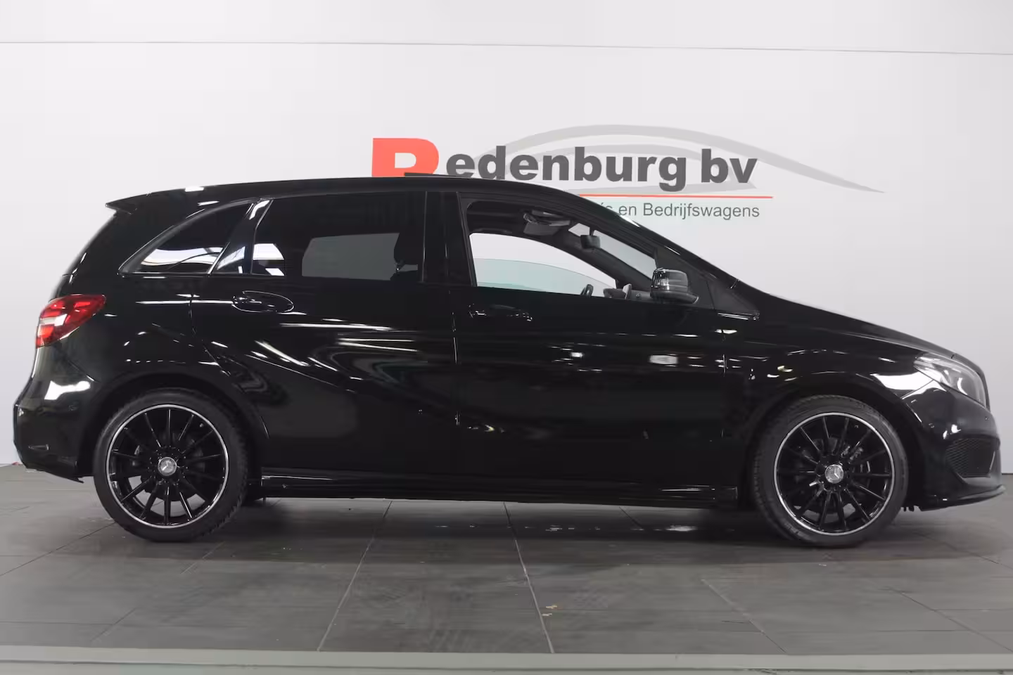 Mercedes-Benz B-klasse 180 Ambition - Automaat - Navi / BT / Parksens
