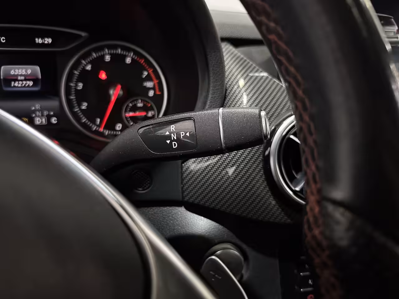 Mercedes-Benz B-klasse 180 Ambition - Automaat - Navi / BT / Parksens