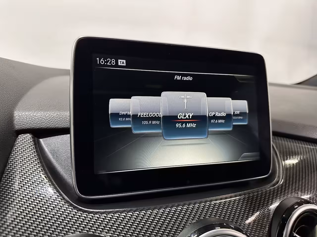 Mercedes-Benz B-klasse 180 Ambition - Automaat - Navi / BT / Parksens