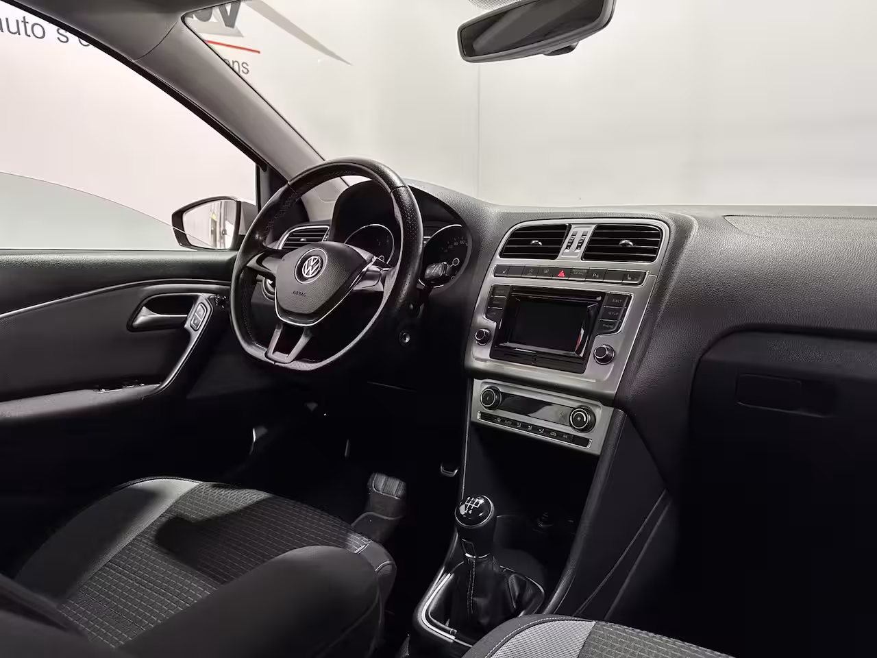 Volkswagen Polo 1.2 TSI Cross - Airco / Bluetooth / Cruise