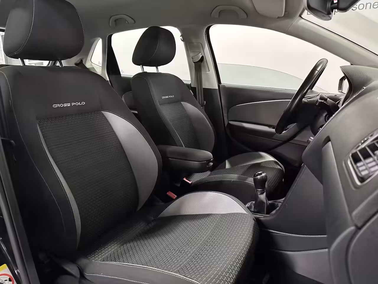 Volkswagen Polo 1.2 TSI Cross - Airco / Bluetooth / Cruise