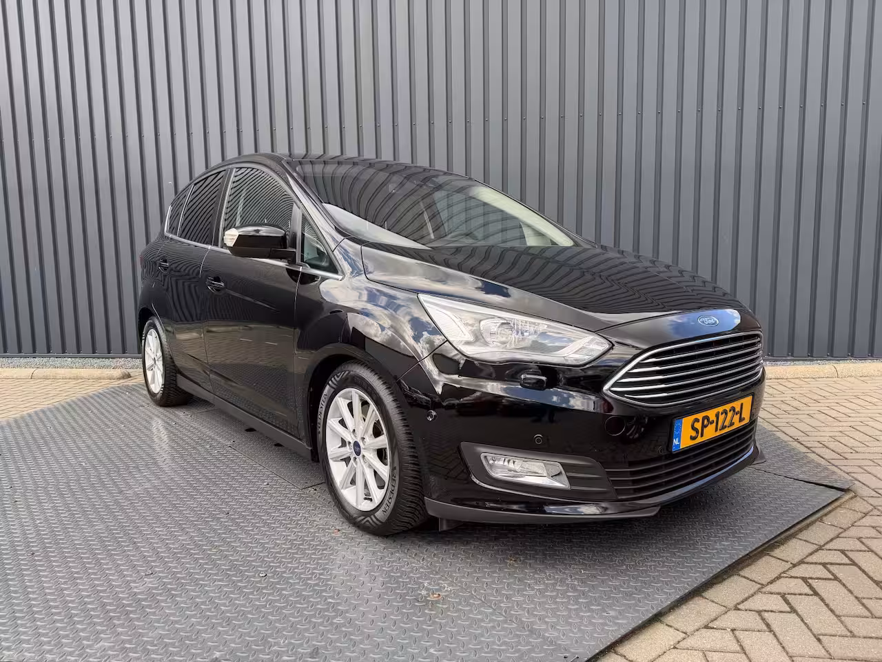 Ford C-Max 1.5 Titanium | Automaat | Nieuwe distributieriem | 12 mnd. BOVAG Garantie | Rijklaar