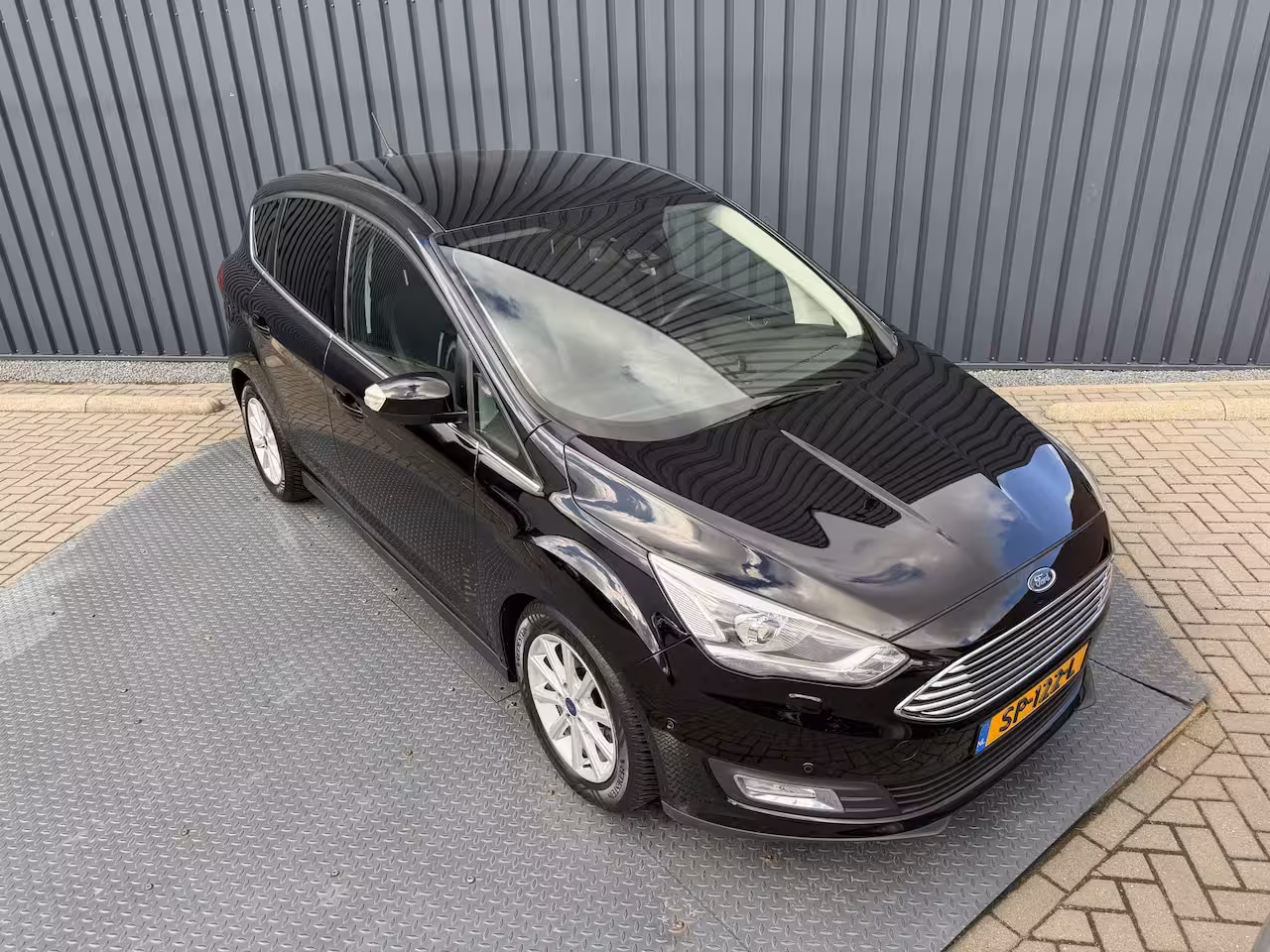 Ford C-Max 1.5 Titanium | Automaat | Nieuwe distributieriem | 12 mnd. BOVAG Garantie | Rijklaar