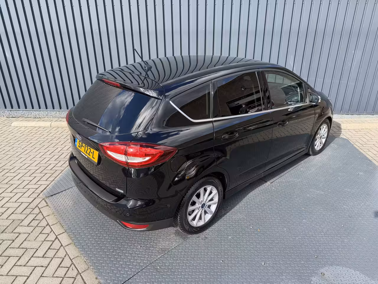 Ford C-Max 1.5 Titanium | Automaat | Nieuwe distributieriem | 12 mnd. BOVAG Garantie | Rijklaar