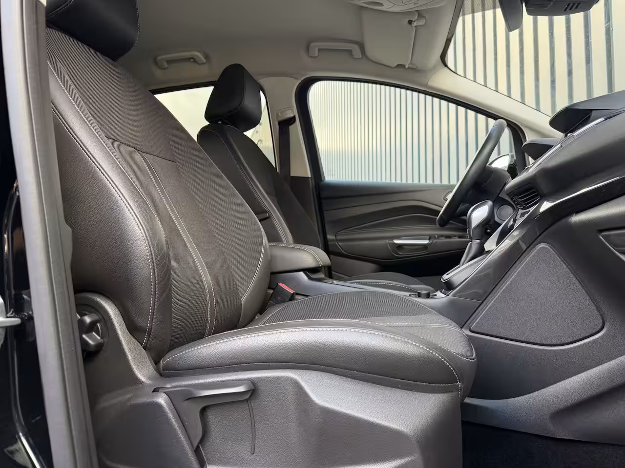Ford C-Max 1.5 Titanium | Automaat | Nieuwe distributieriem | 12 mnd. BOVAG Garantie | Rijklaar