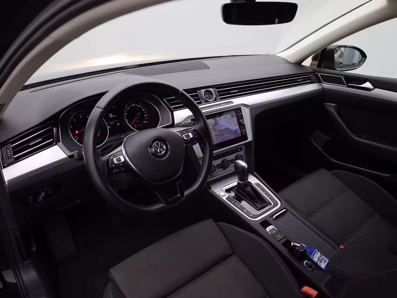 Volkswagen Passat Variant 1.4 TSI ACT 150Pk DSG Highline | Trekhaak wegkl. | Stoelverw. | Prijs Rijklaar