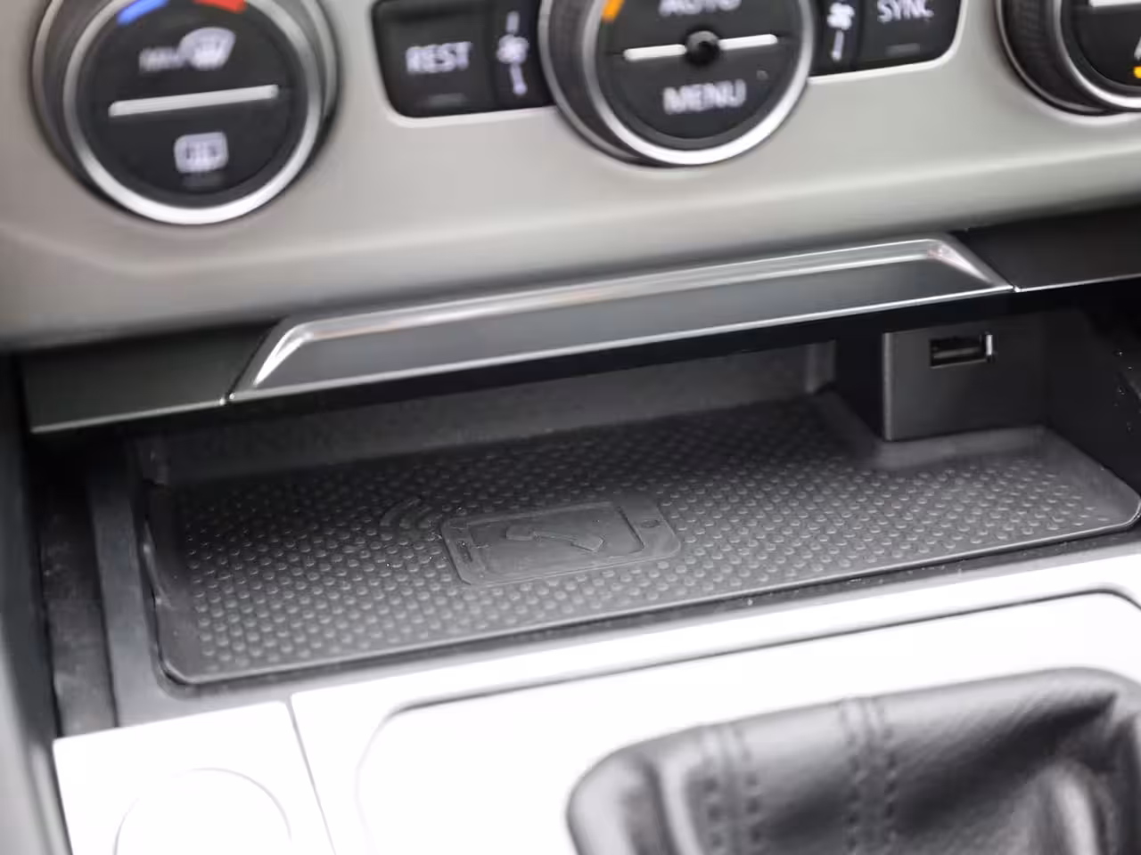 Volkswagen Passat Variant 1.4 TSI ACT 150Pk DSG Highline | Trekhaak wegkl. | Stoelverw. | Prijs Rijklaar