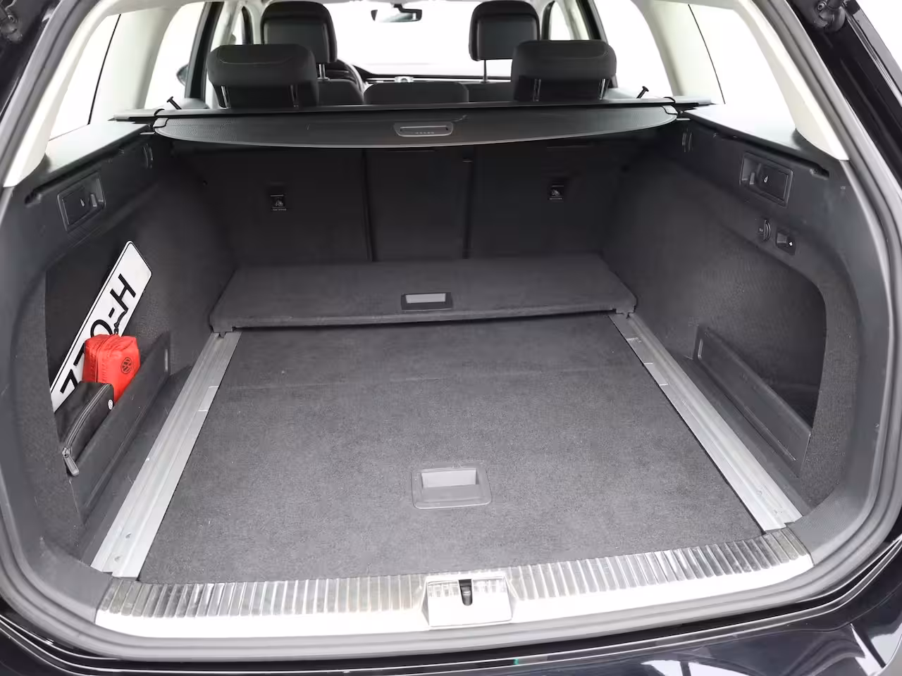 Volkswagen Passat Variant 1.4 TSI ACT 150Pk DSG Highline | Trekhaak wegkl. | Stoelverw. | Prijs Rijklaar