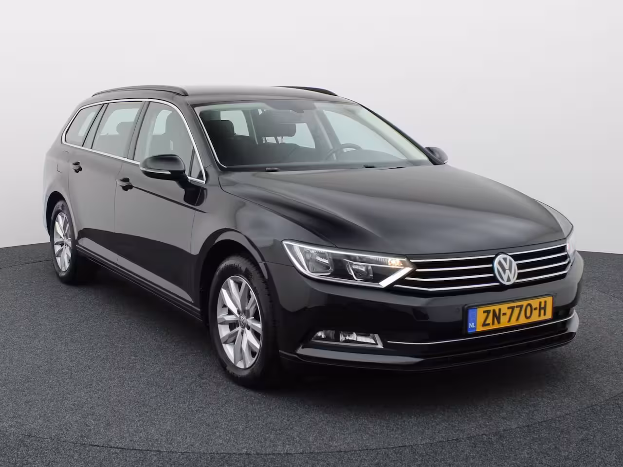 Volkswagen Passat Variant 1.4 TSI ACT 150Pk DSG Highline | Trekhaak wegkl. | Stoelverw. | Prijs Rijklaar
