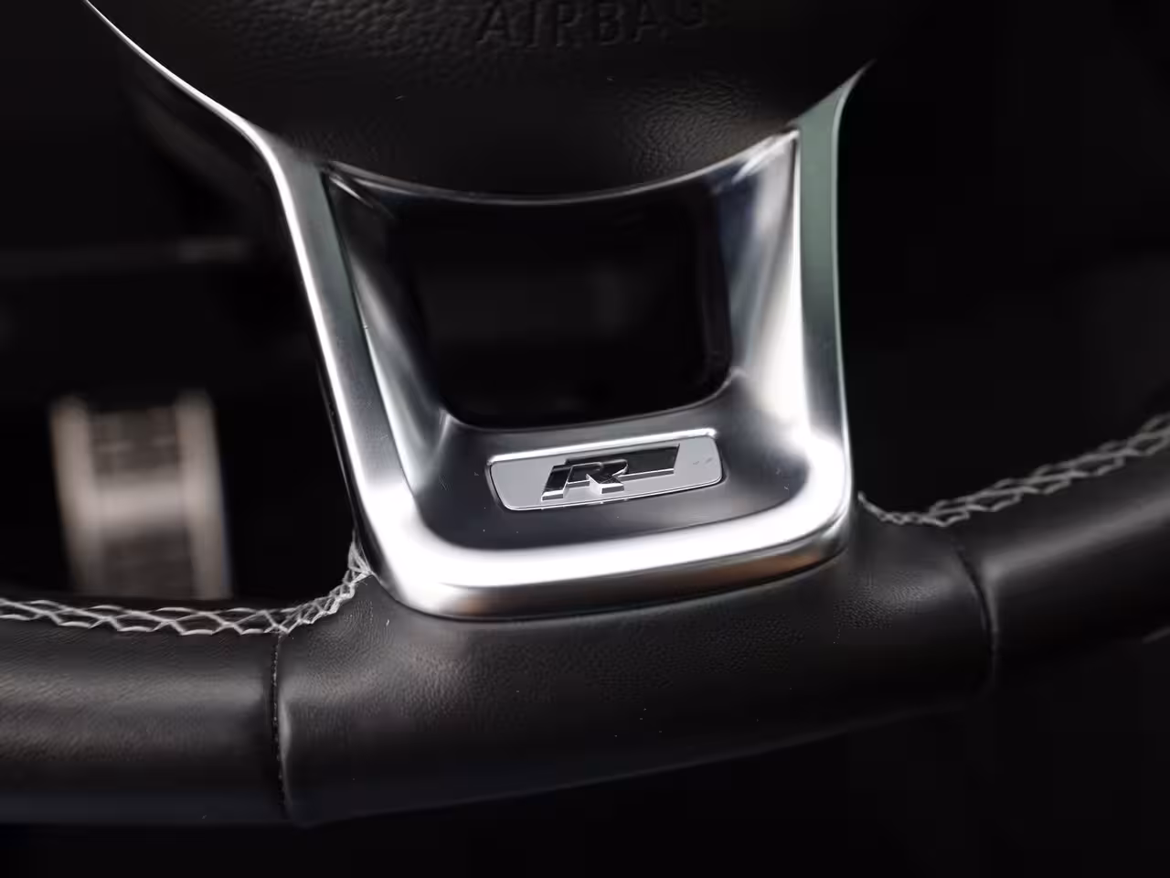 Volkswagen Tiguan Allspace 1.5 TSI Highline Business R 7p. | R-Line | Pano | 360 Camera | Keyless | Dynaudio | Trekha