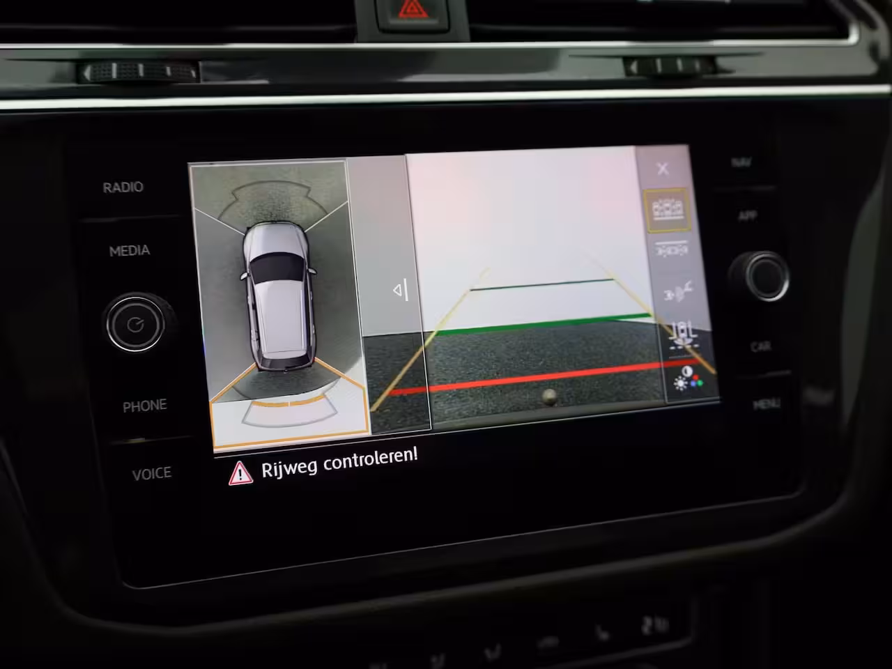 Volkswagen Tiguan Allspace 1.5 TSI Highline Business R 7p. | R-Line | Pano | 360 Camera | Keyless | Dynaudio | Trekha