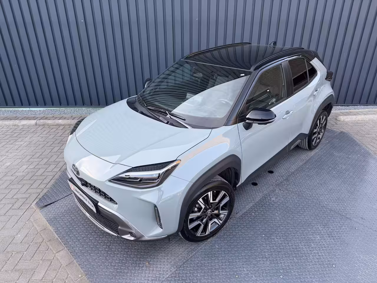 Toyota Yaris Cross 1.5 Hybrid 130 Launch Edition | Pano dak | Innovation Pack | 10 jr Garantie | Rijklaar