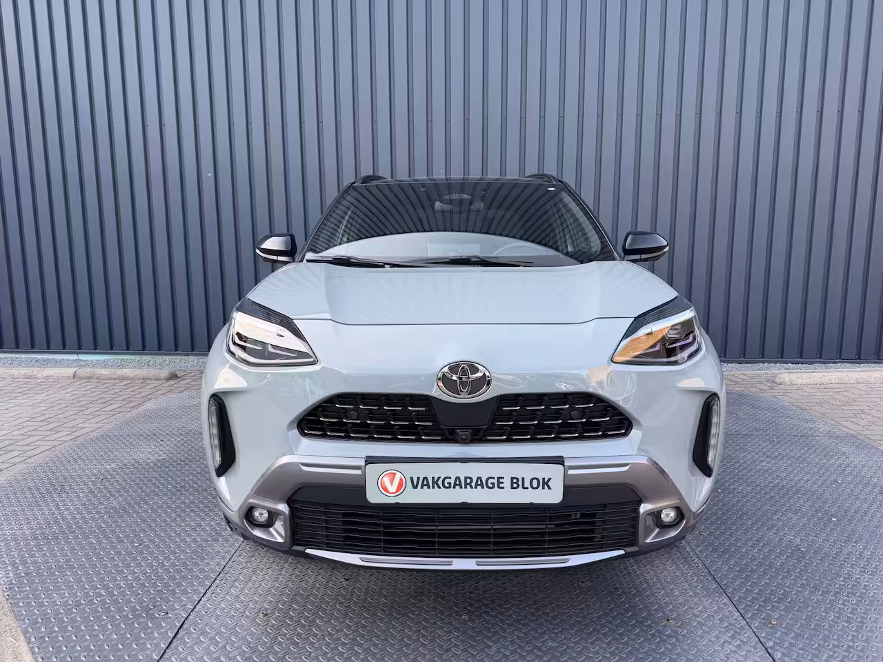 Toyota Yaris Cross 1.5 Hybrid 130 Launch Edition | Pano dak | Innovation Pack | 10 jr Garantie | Rijklaar