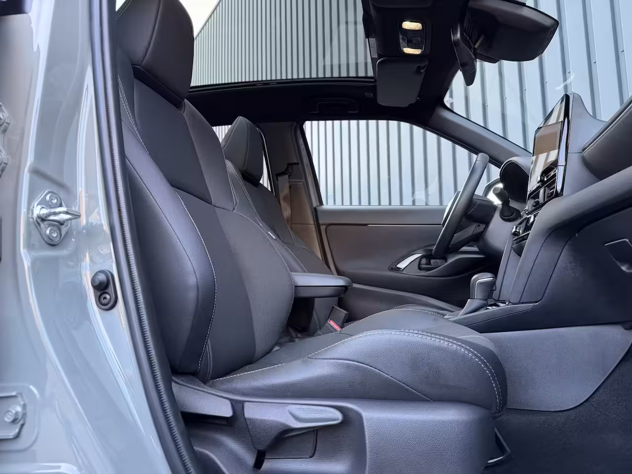 Toyota Yaris Cross 1.5 Hybrid 130 Launch Edition | Pano dak | Innovation Pack | 10 jr Garantie | Rijklaar