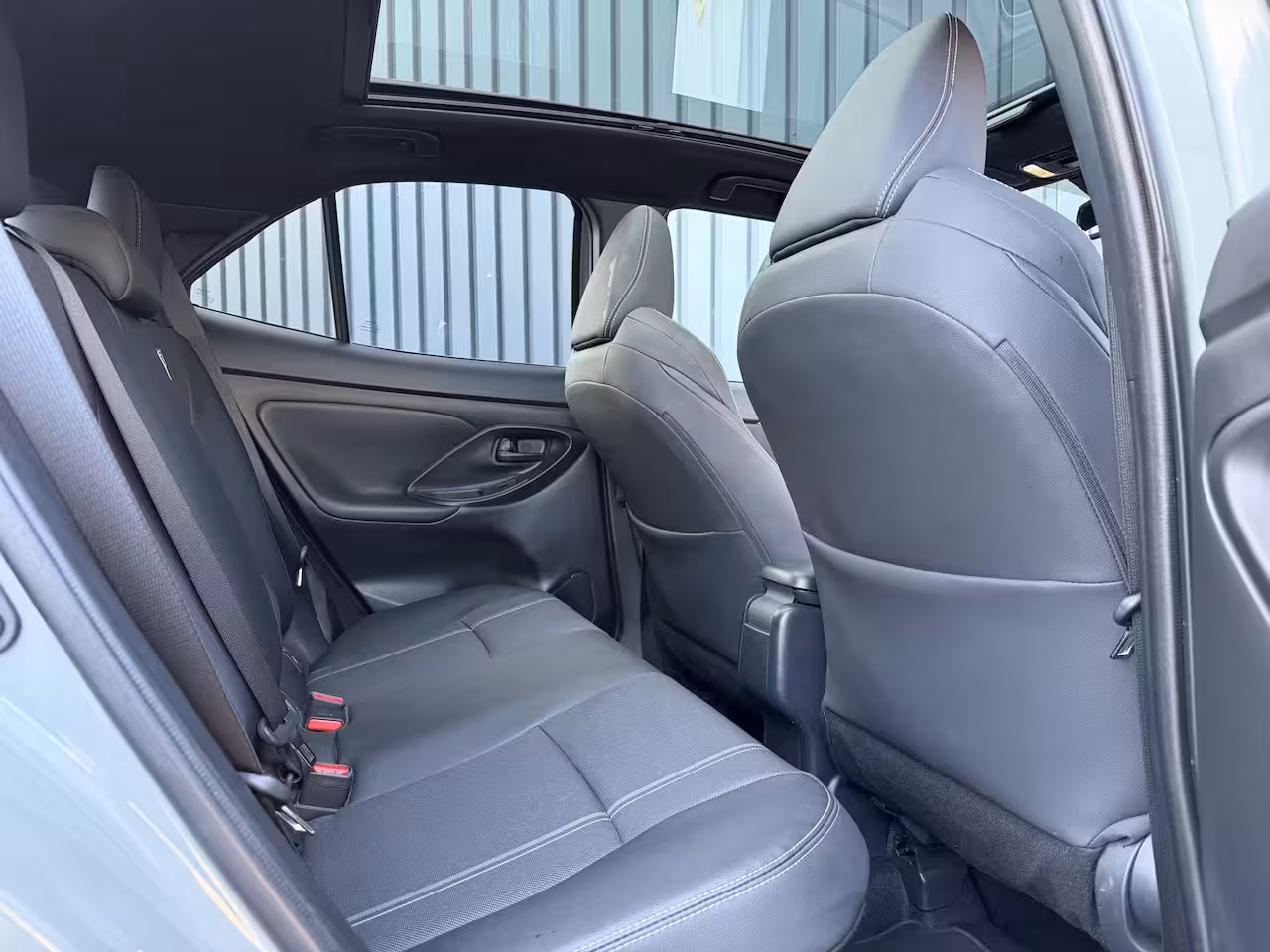 Toyota Yaris Cross 1.5 Hybrid 130 Launch Edition | Pano dak | Innovation Pack | 10 jr Garantie | Rijklaar