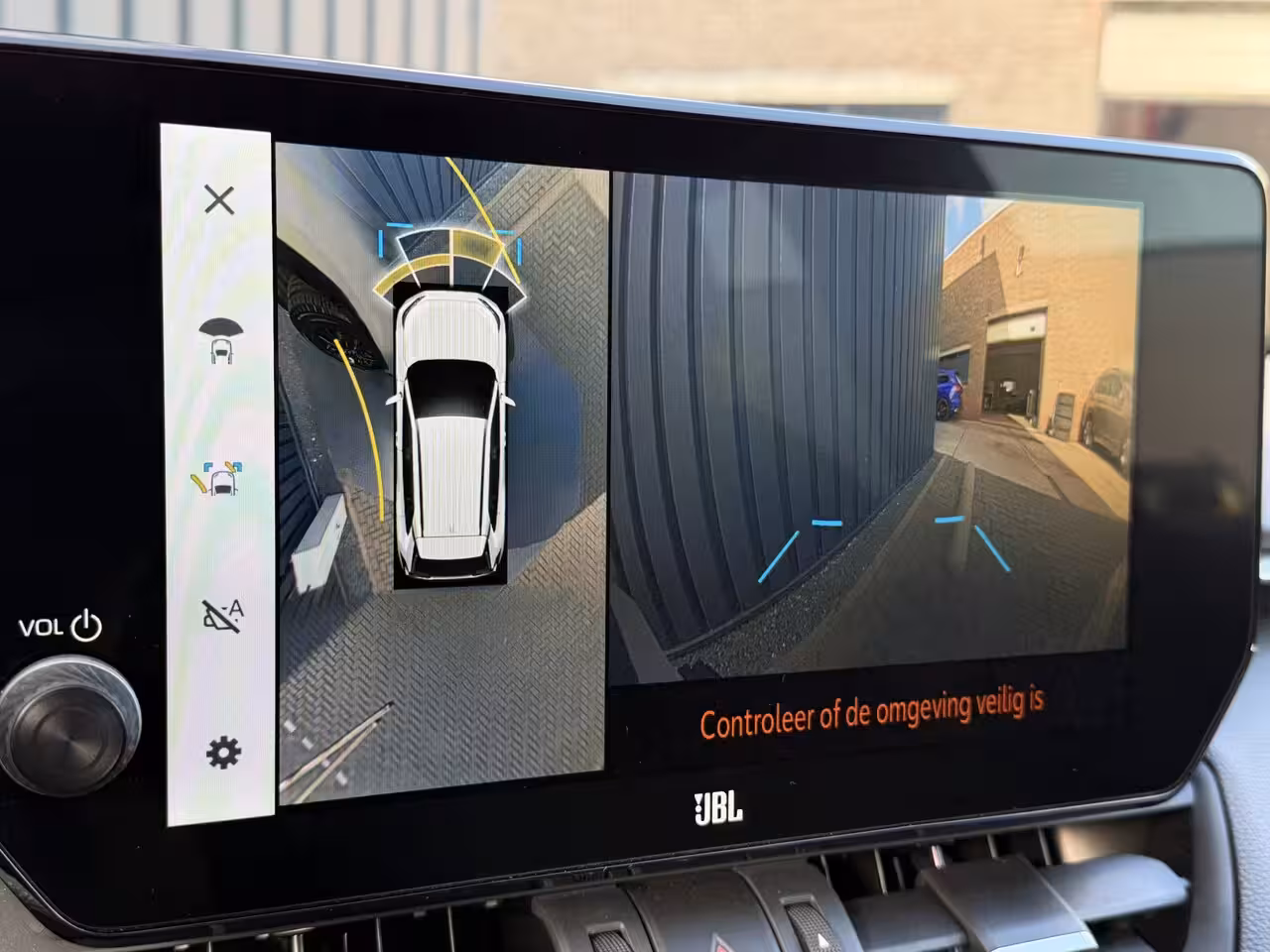 Toyota RAV4 2.5 Hybrid AWD Bi tone | FACELIFT Digitaal dashboard | 360 camera | JBL | Rijklaar