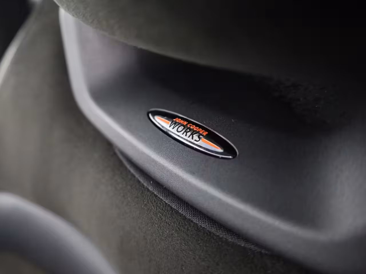 Mini 3-Deurs 2.0 Cooper S Hammersmith | Pano | Keyless | Camera | Harman/Kardon | JCW | Prijs Rijklaar