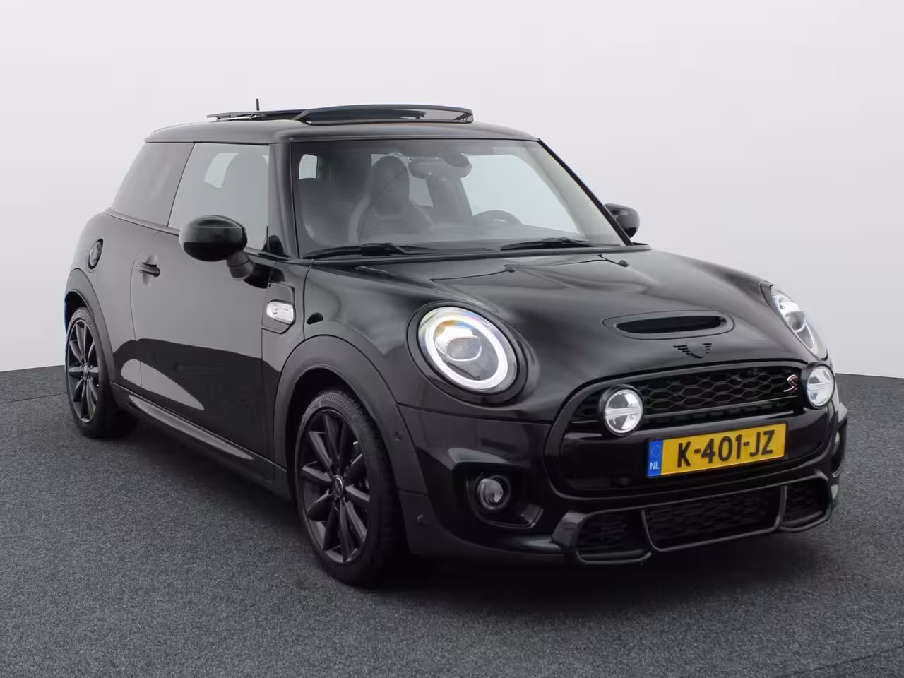 Mini 3-Deurs 2.0 Cooper S Hammersmith | Pano | Keyless | Camera | Harman/Kardon | JCW | Prijs Rijklaar