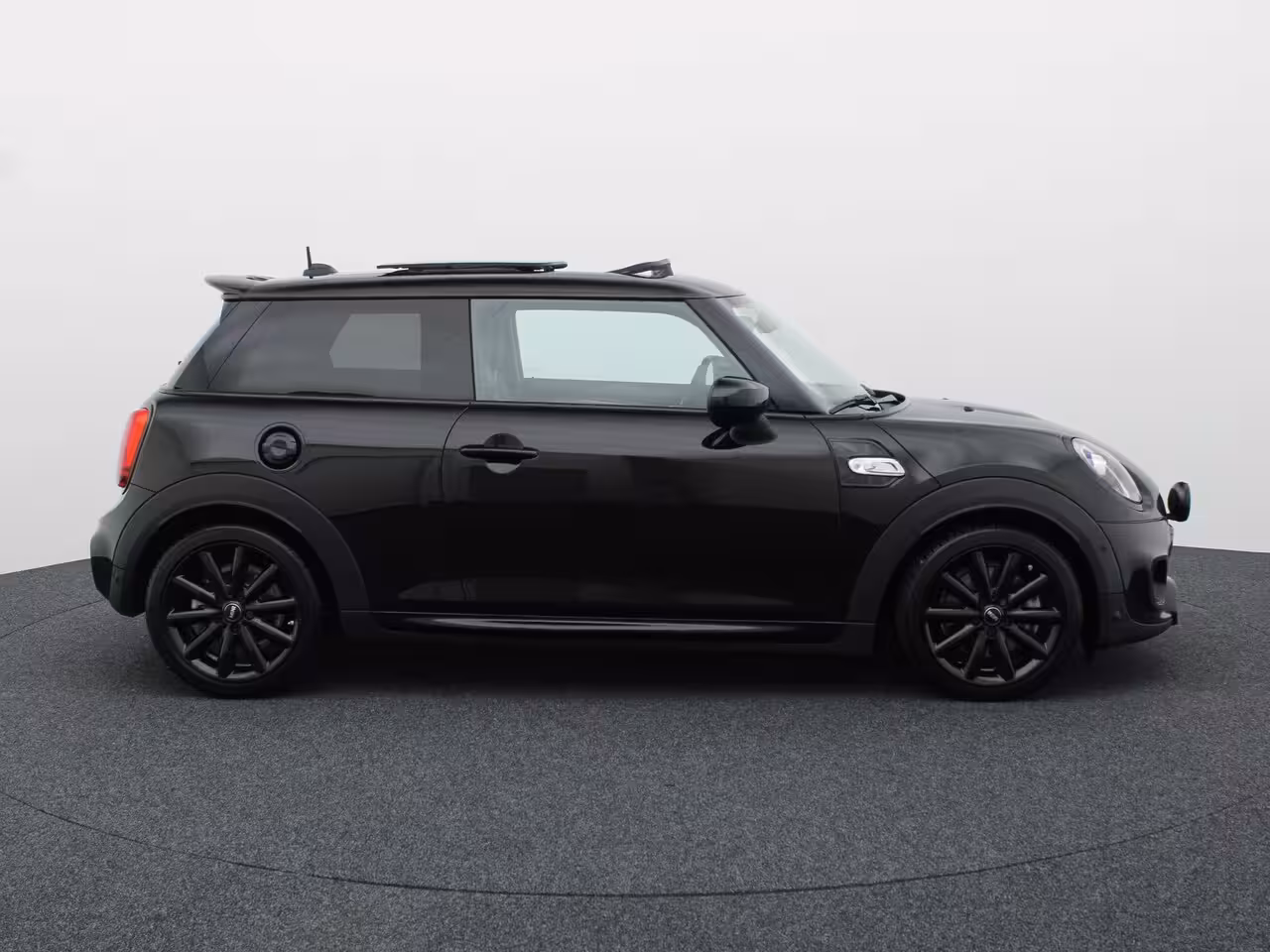 Mini 3-Deurs 2.0 Cooper S Hammersmith | Pano | Keyless | Camera | Harman/Kardon | JCW | Prijs Rijklaar
