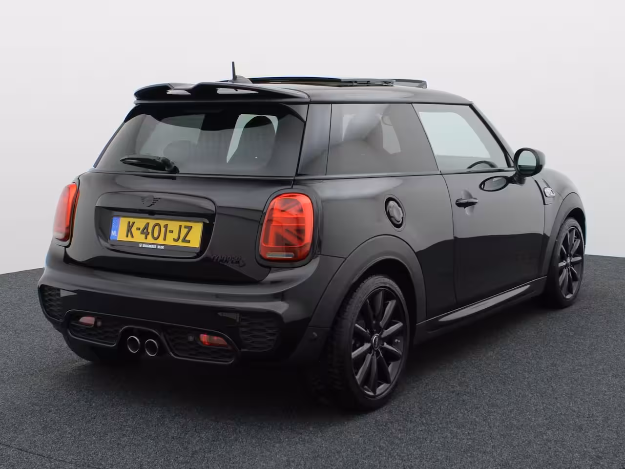 Mini 3-Deurs 2.0 Cooper S Hammersmith | Pano | Keyless | Camera | Harman/Kardon | JCW | Prijs Rijklaar