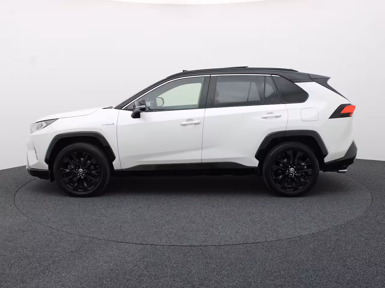 Toyota RAV4 2.5 Hybrid Bi-Tone | NL Auto | Panodak | Elek. Stoelen | 360 Camera | Apple Carplay/ Andro