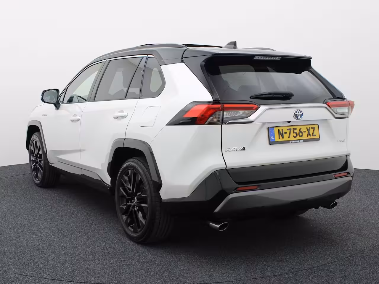Toyota RAV4 2.5 Hybrid Bi-Tone | NL Auto | Panodak | Elek. Stoelen | 360 Camera | Apple Carplay/ Andro