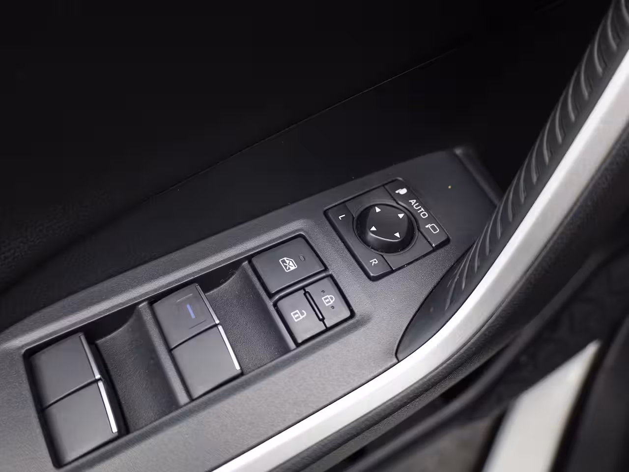 Toyota RAV4 2.5 Hybrid Bi-Tone | NL Auto | Panodak | Elek. Stoelen | 360 Camera | Apple Carplay/ Andro
