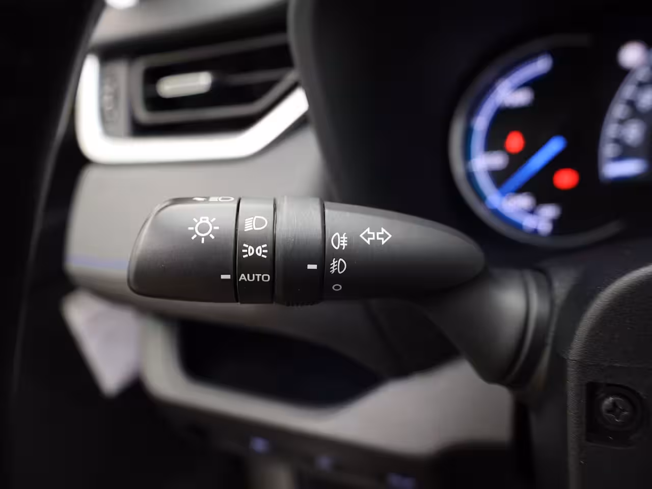 Toyota RAV4 2.5 Hybrid Bi-Tone | NL Auto | Panodak | Elek. Stoelen | 360 Camera | Apple Carplay/ Andro