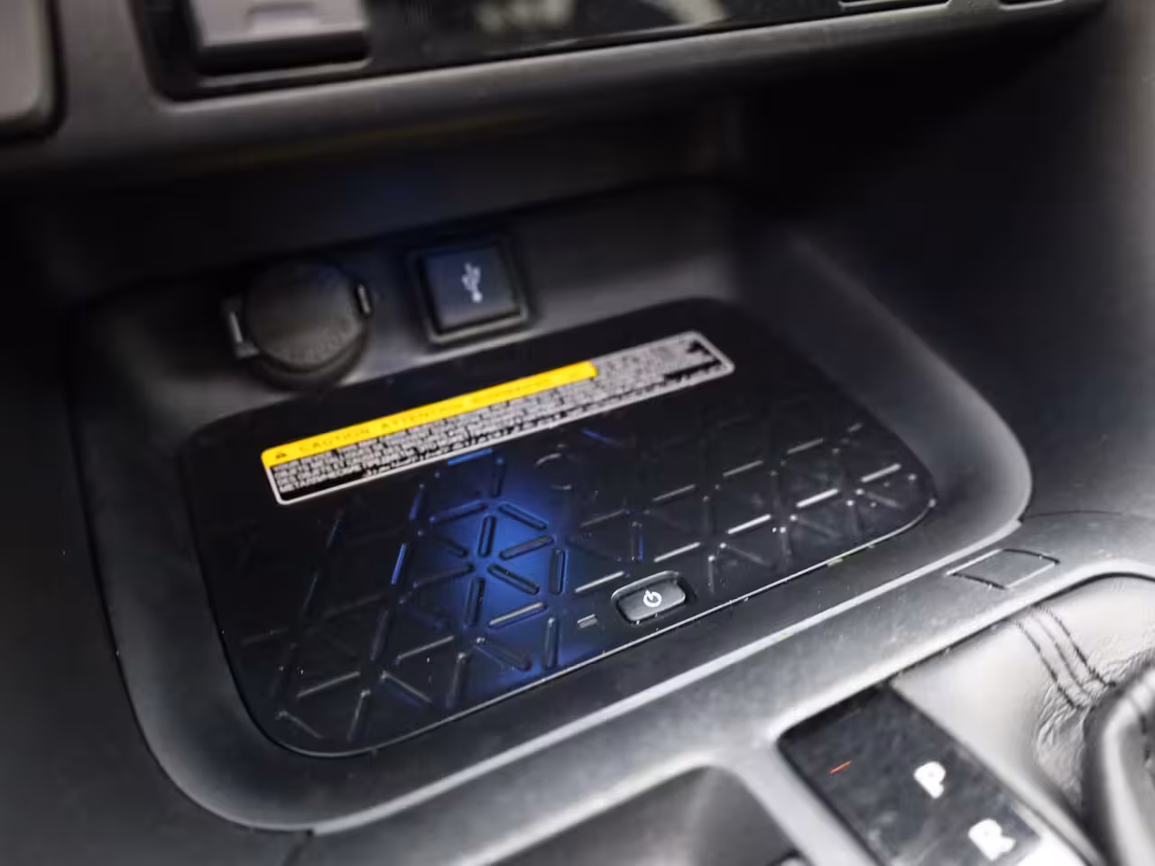 Toyota RAV4 2.5 Hybrid Bi-Tone | NL Auto | Panodak | Elek. Stoelen | 360 Camera | Apple Carplay/ Andro
