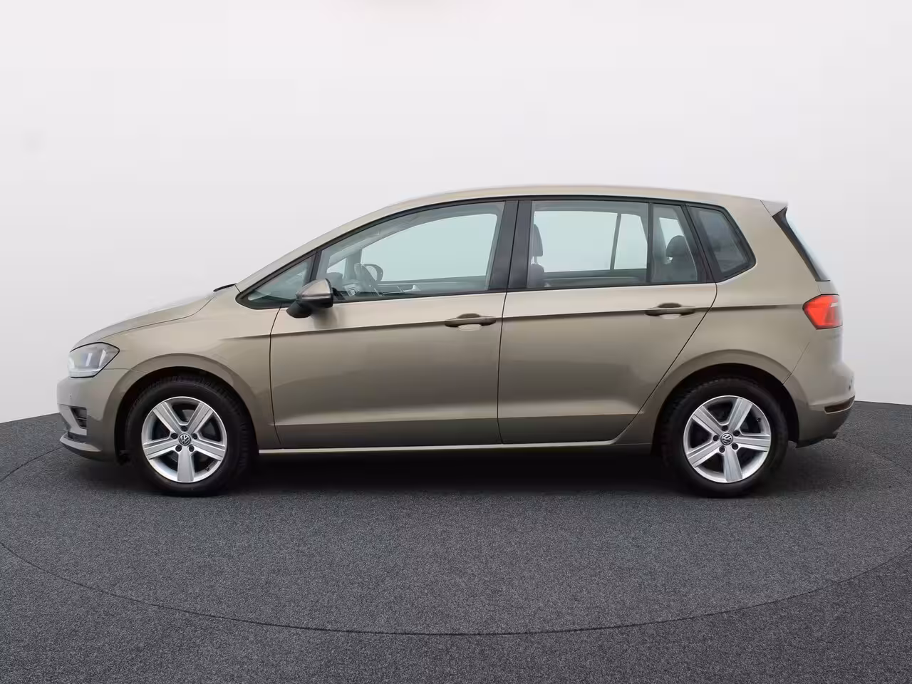 Volkswagen Golf Sportsvan 1.2 TSI Comfortline | PDC | Trekhaak | LMV | Stoelverwarming | Prijs Rijklaar
