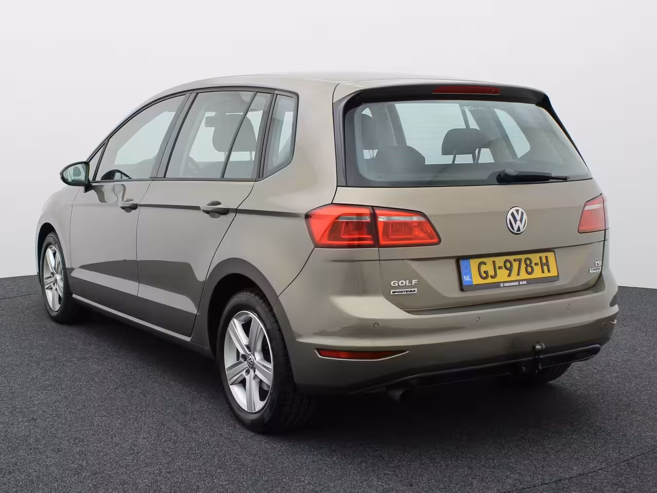 Volkswagen Golf Sportsvan 1.2 TSI Comfortline | PDC | Trekhaak | LMV | Stoelverwarming | Prijs Rijklaar