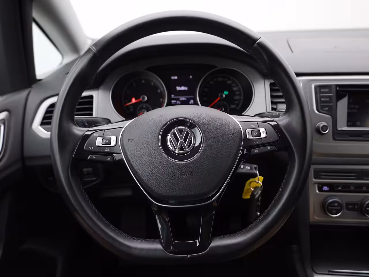 Volkswagen Golf Sportsvan 1.2 TSI Comfortline | PDC | Trekhaak | LMV | Stoelverwarming | Prijs Rijklaar