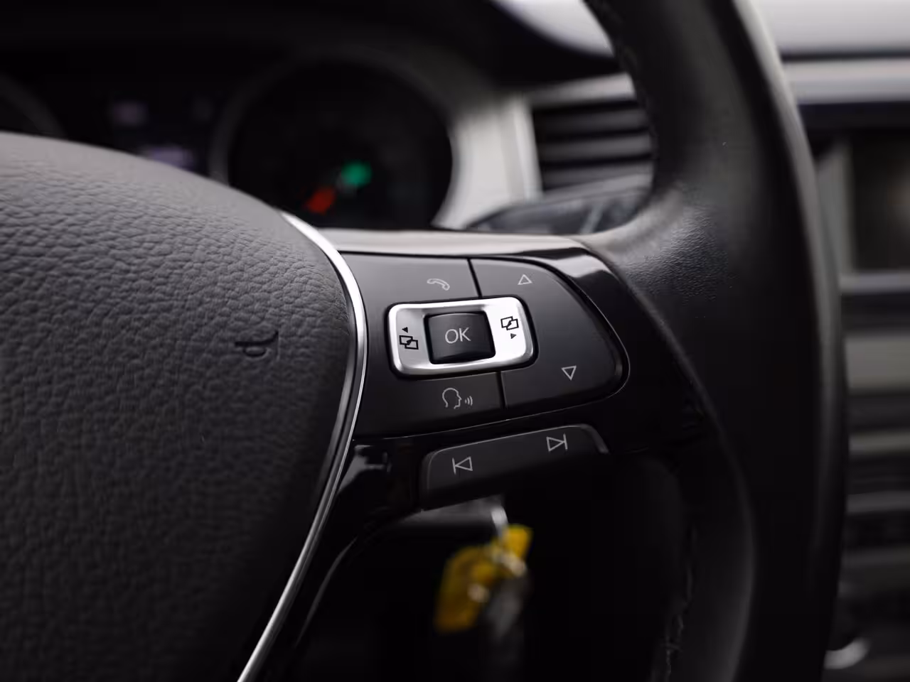 Volkswagen Golf Sportsvan 1.2 TSI Comfortline | PDC | Trekhaak | LMV | Stoelverwarming | Prijs Rijklaar