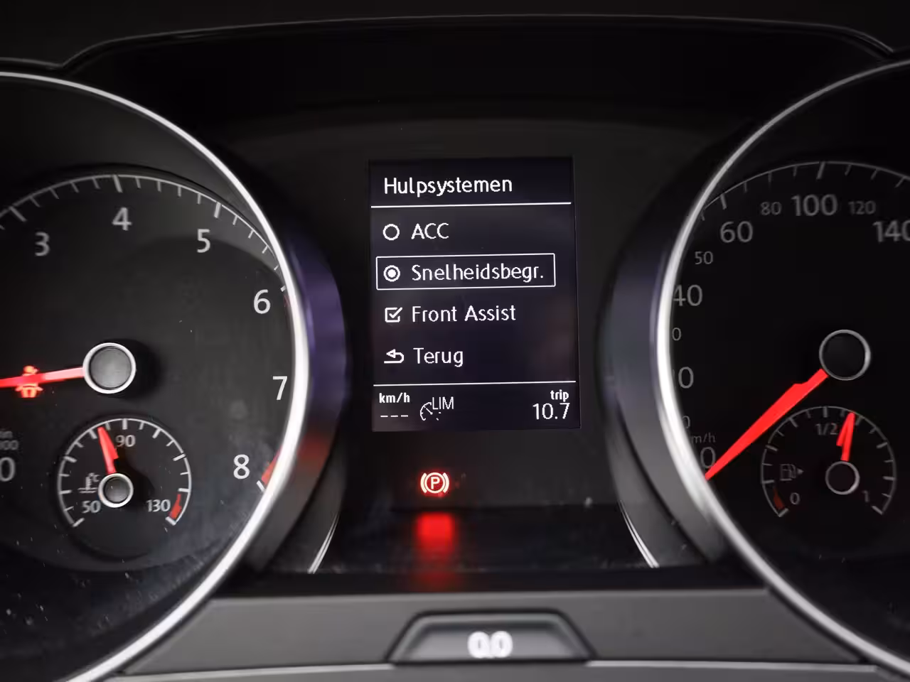 Volkswagen Golf Sportsvan 1.0 TSI | Trekhaak | Apple Carplay/ Android | Camera | Adap. Cr. | Prijs Rijklaar
