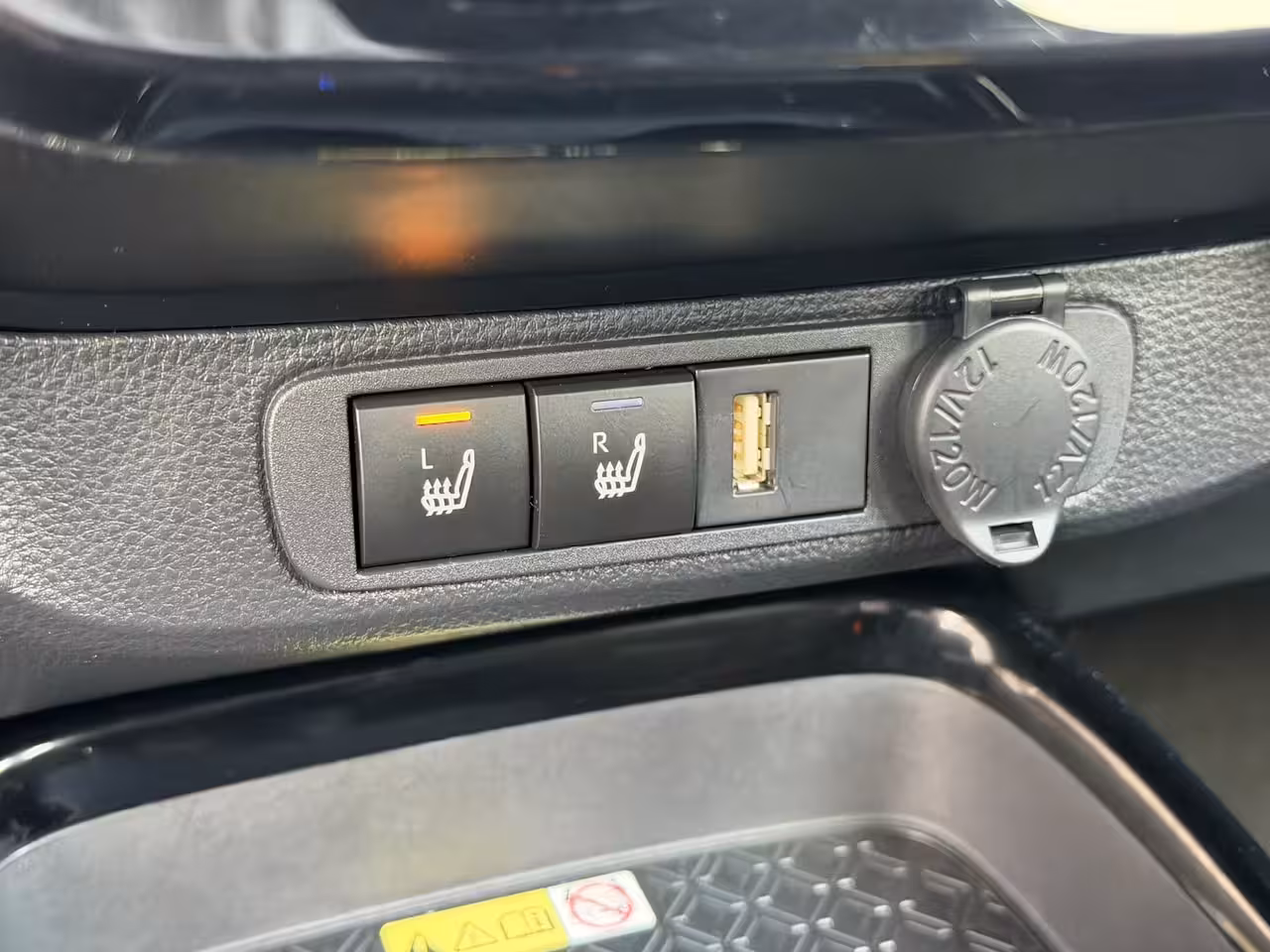 Toyota Aygo X 1.0 VVT-i S-CVT Premium | Schuif dak | JBL | Clima | Rijklaar