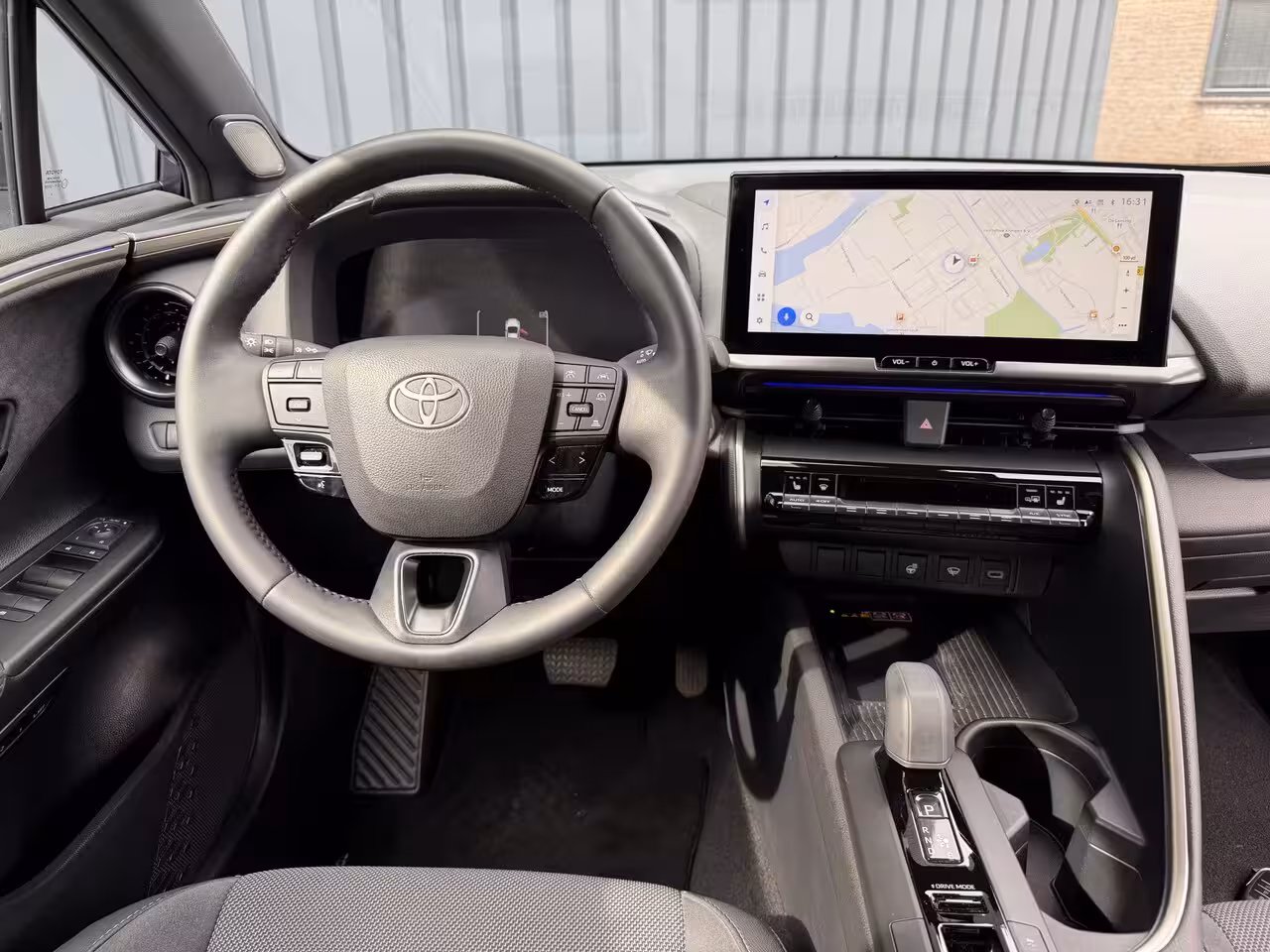Toyota C-HR 2.0 Hybrid 200(GEEN plug-in) Executive | Head-up | JBL | 10 jr GARANTIE | Rijklaar