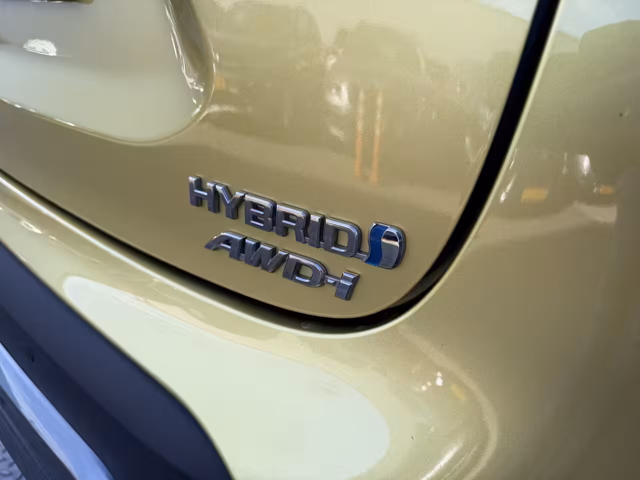 Toyota Yaris Cross 1.5 Hybrid AWD Launch Edition | Pano dak | Vol leer | Head-up | JBL | 10 jr GARANTIE | Rij