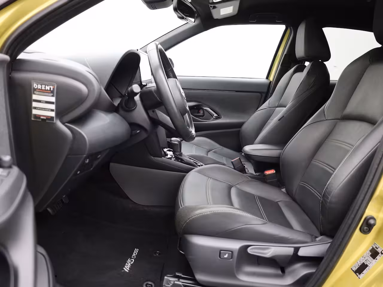 Toyota Yaris Cross 1.5 Hybrid Adventure | Elk. A-klep | JBL | Head Up | All-season Banden | Prijs Rijklaar