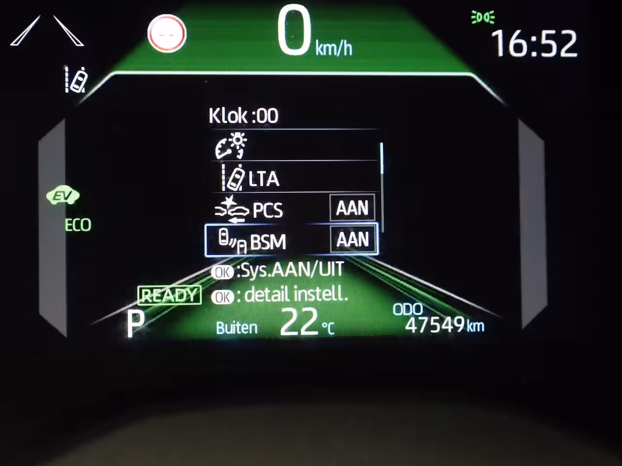 Toyota Yaris Cross 1.5 Hybrid Adventure | Elk. A-klep | JBL | Head Up | All-season Banden | Prijs Rijklaar