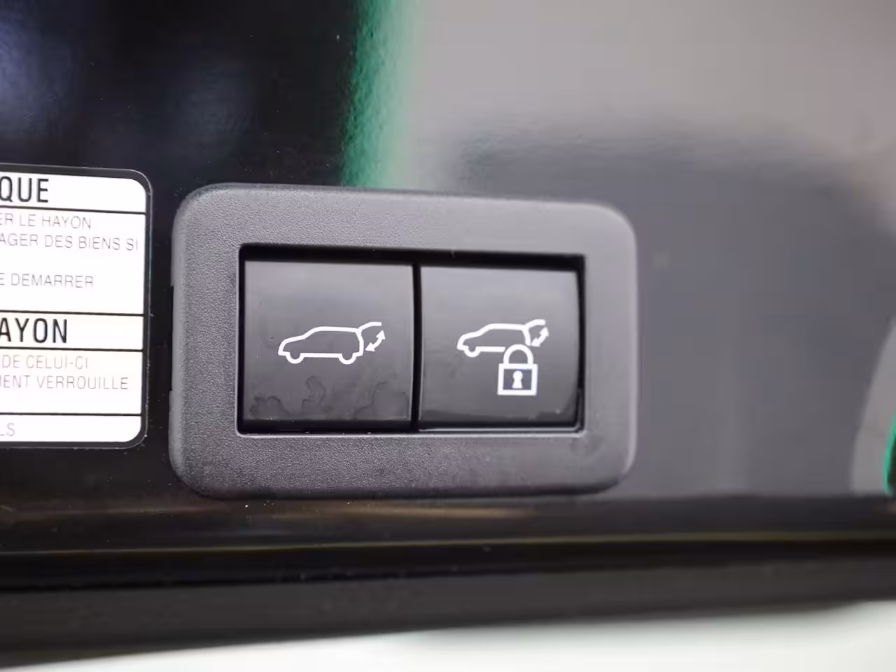 Toyota Yaris Cross 1.5 Hybrid Adventure | Elk. A-klep | JBL | Head Up | All-season Banden | Prijs Rijklaar