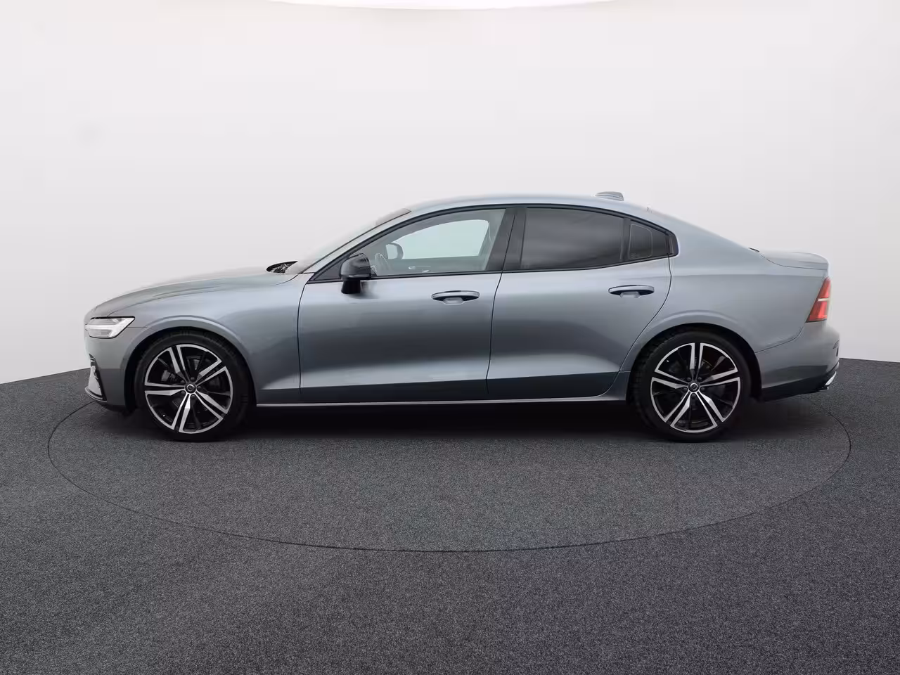 Volvo S60 2.0 T4 R-Design | Camera | Memory | BLIS | 19'' | Prijs Rijklaar