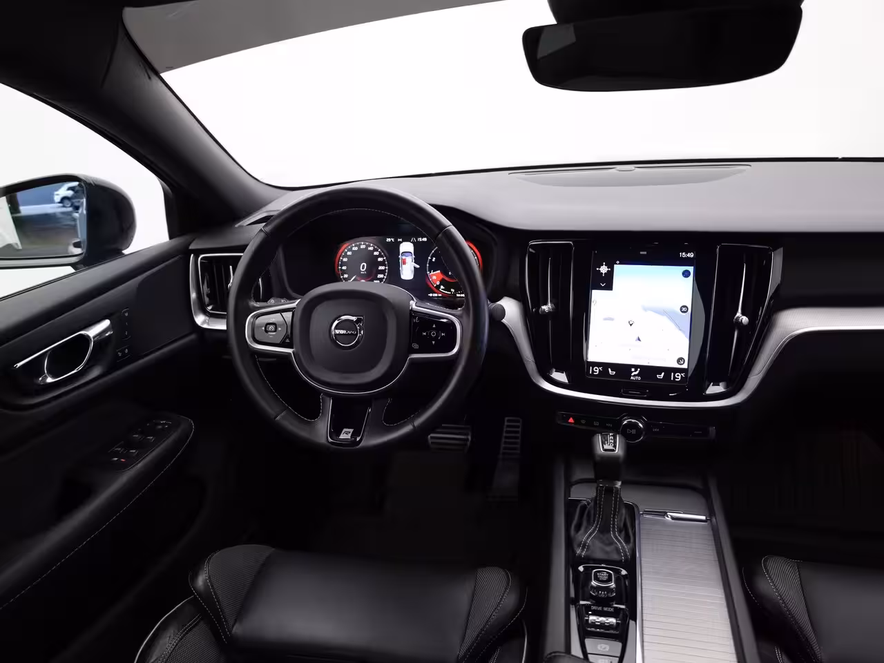Volvo S60 2.0 T4 R-Design | Camera | Memory | BLIS | 19'' | Prijs Rijklaar