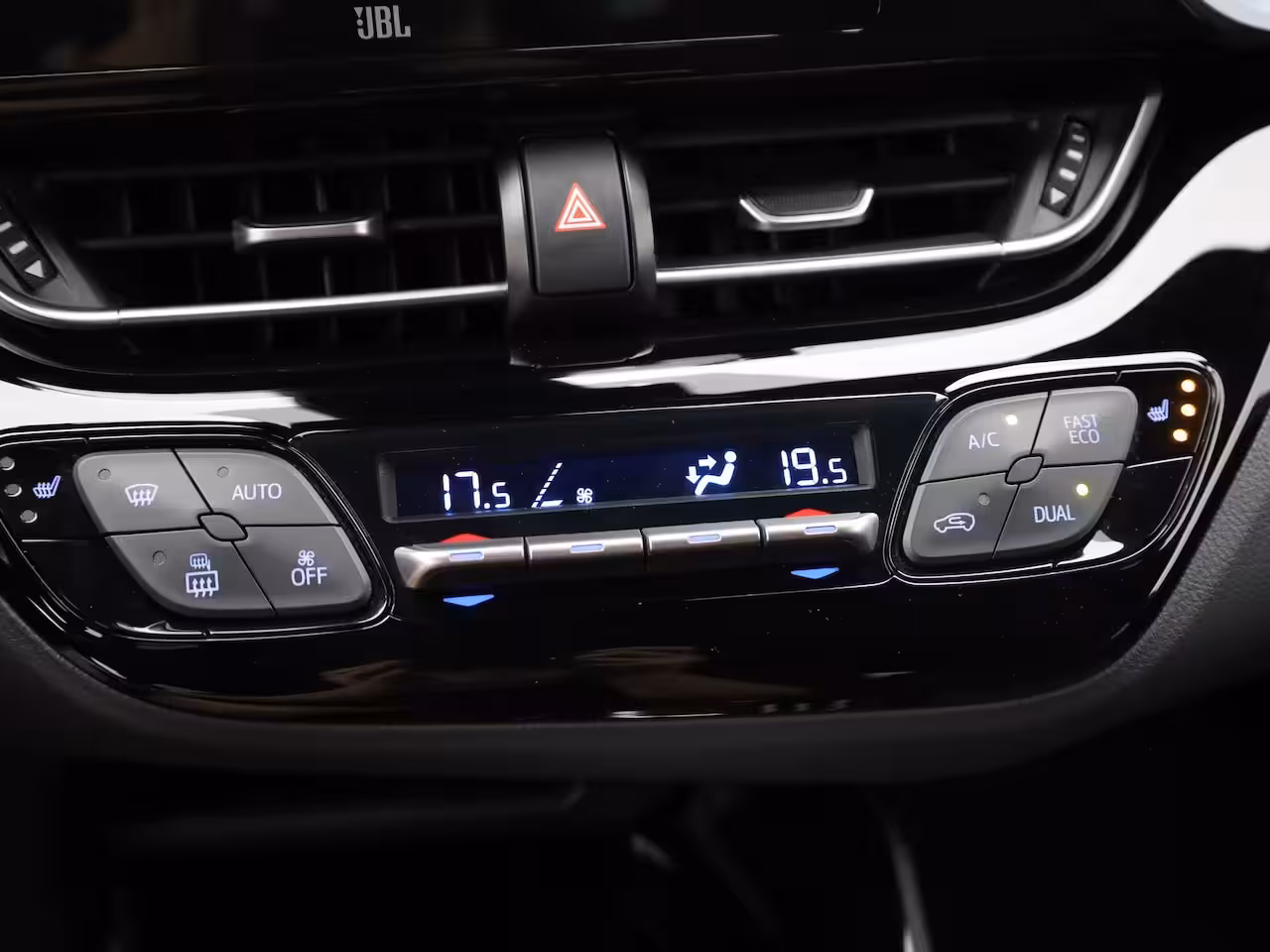 Toyota C-HR 1.8 Hybrid Style | JBL | BSM | Keyless | Stoelverw. | PDC V&A | Prijs Rijklaar