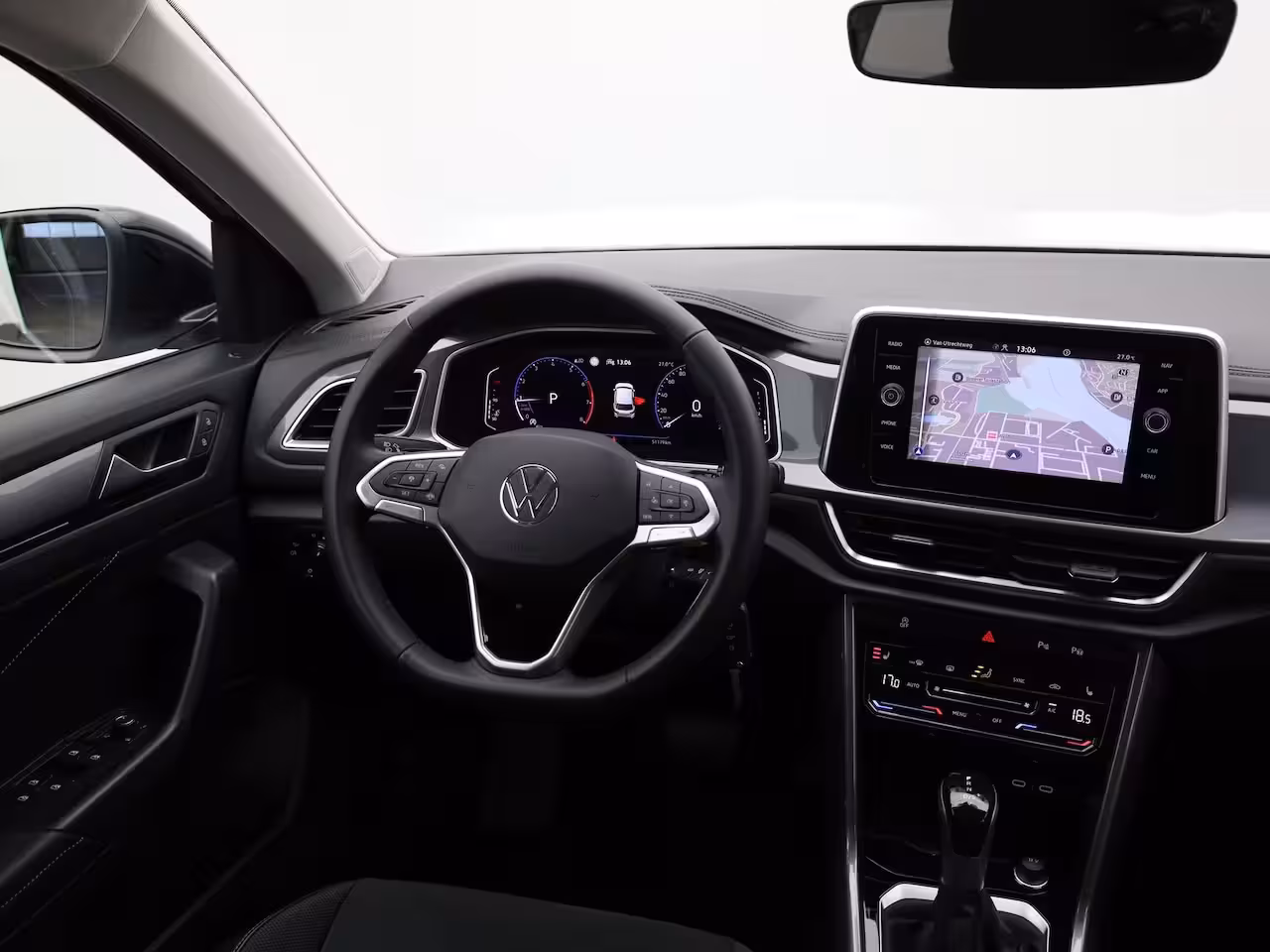 Volkswagen T-Roc 1.5 TSI Style | IQ Light | Camera | Stoelverw. | Prijs Rijklaar
