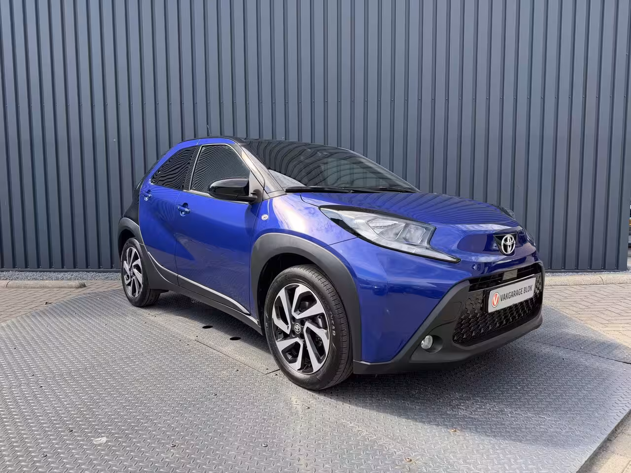 Toyota Aygo X 1.0 VVT-i S-CVT Premium | PDC V+A | 10jr GARANTIE | Rijklaar