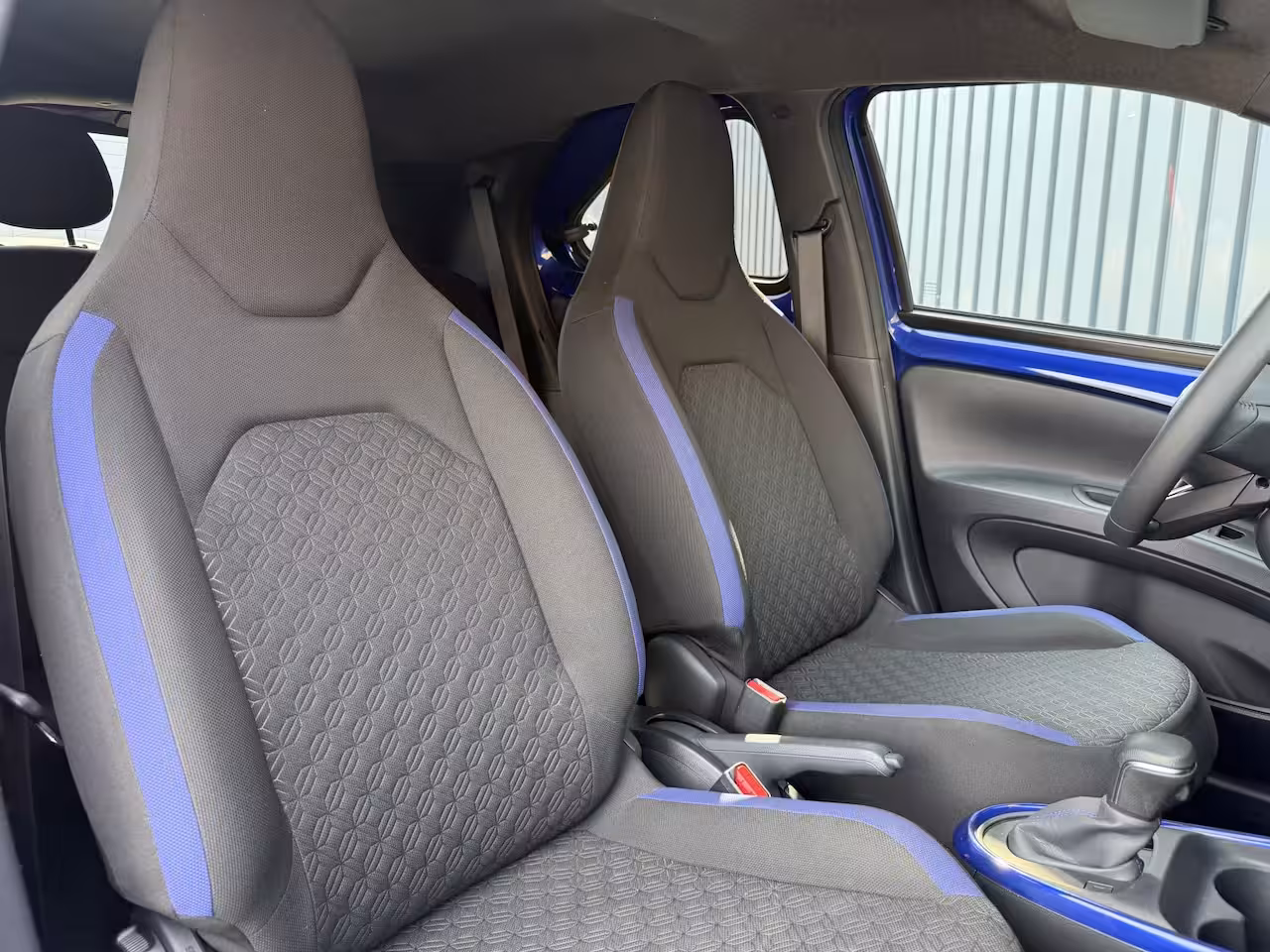 Toyota Aygo X 1.0 VVT-i S-CVT Premium | PDC V+A | 10jr GARANTIE | Rijklaar