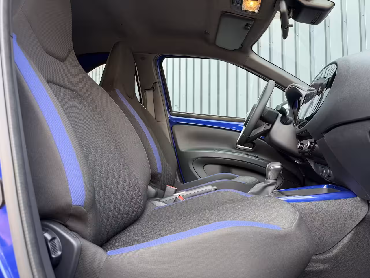 Toyota Aygo X 1.0 VVT-i S-CVT Premium | PDC V+A | 10jr GARANTIE | Rijklaar