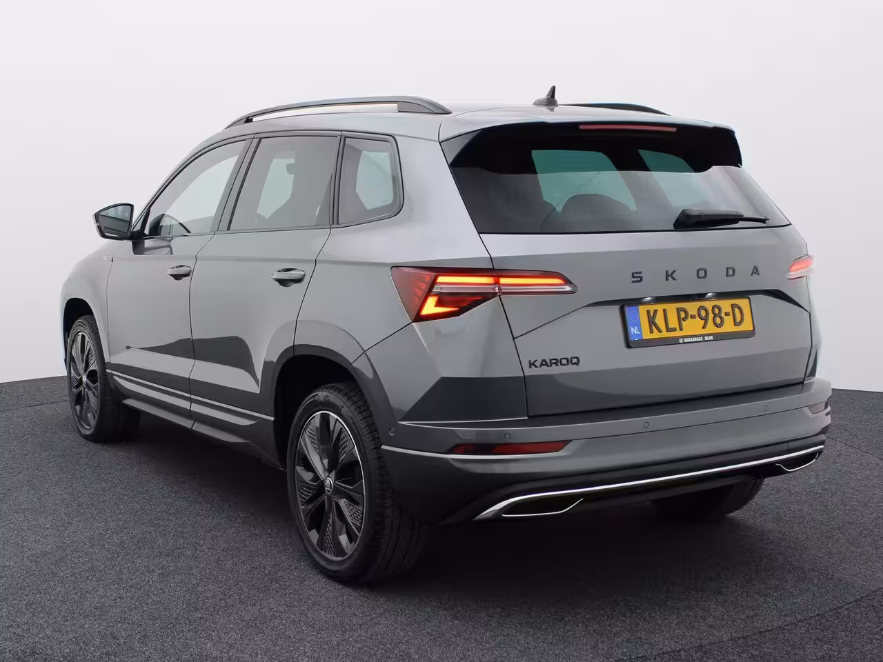 Skoda Karoq 1.5 TSI ACT Sportline Business | 360 Camera | Canton | Side Assist | Elk. A-klep | Prijs R