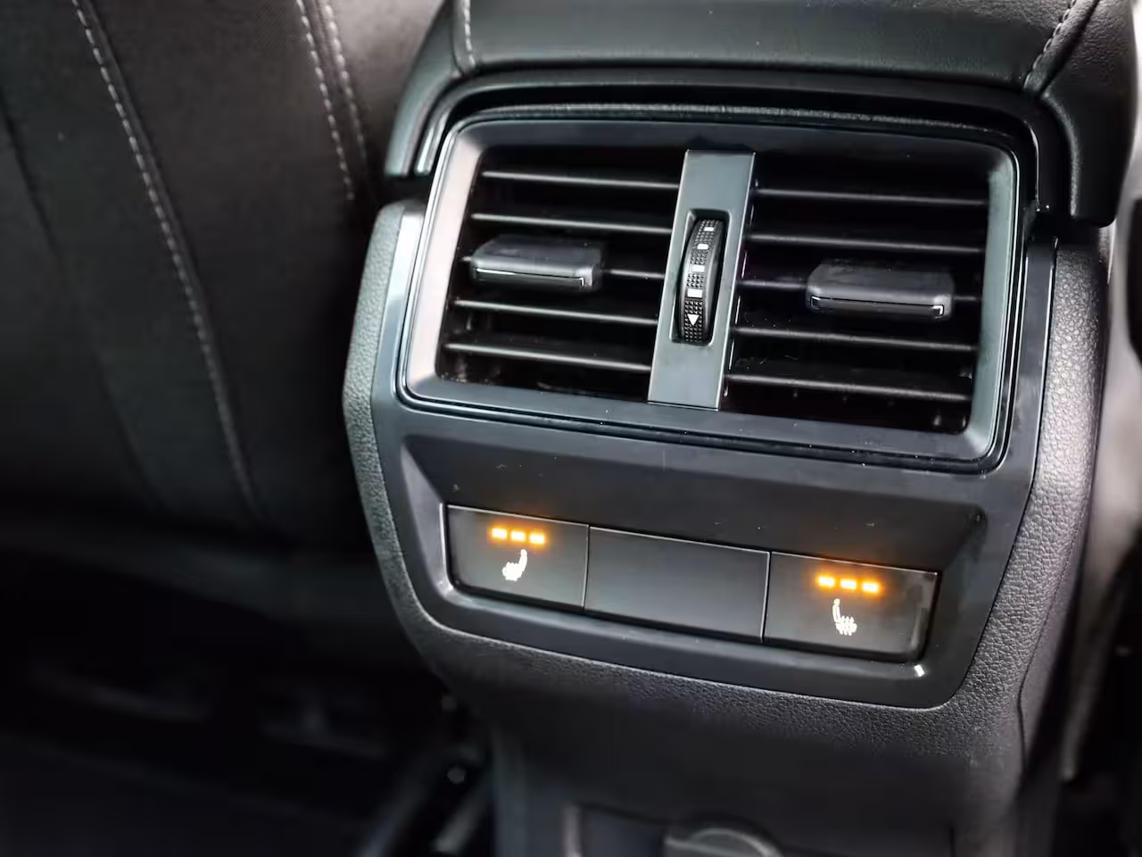 Skoda Karoq 1.5 TSI ACT Sportline Business | 360 Camera | Canton | Side Assist | Elk. A-klep | Prijs R